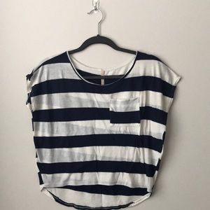 🌻4 for $20🌻 Striped crop top